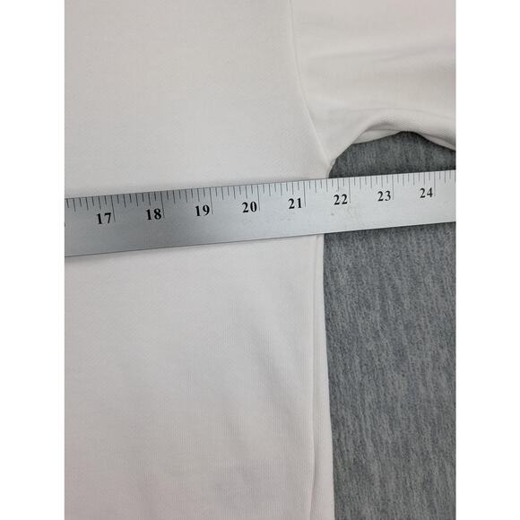 Tommy Hilfiger Sweatshirt Womens Medium Polar Bear Heart Crewneck Pullover Cute - Picture 13 of 13